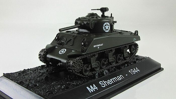 Масштабная модель 1/72 танк М4 Sherman 1944