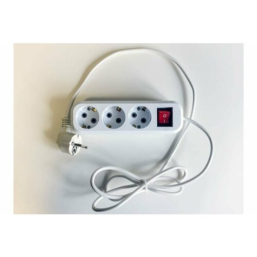 ПЕРЕСВЕТ+ Удлинитель сетевой с заземлением на 3 гнезда с переключателем шнур ПВС 30,75 2м 4620003920301