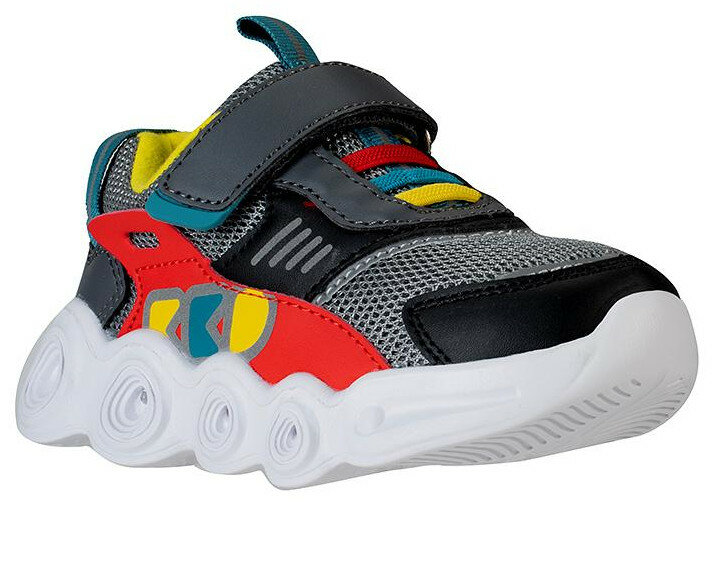 фото Кроссовки Kakadu