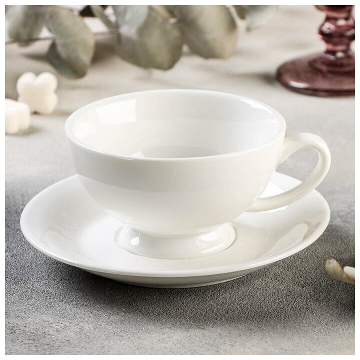 Чайная пара Magistro «Бланш», набор посуды, фарфор, кружка 250 мл, блюдце d=15,5 см, цвет белый