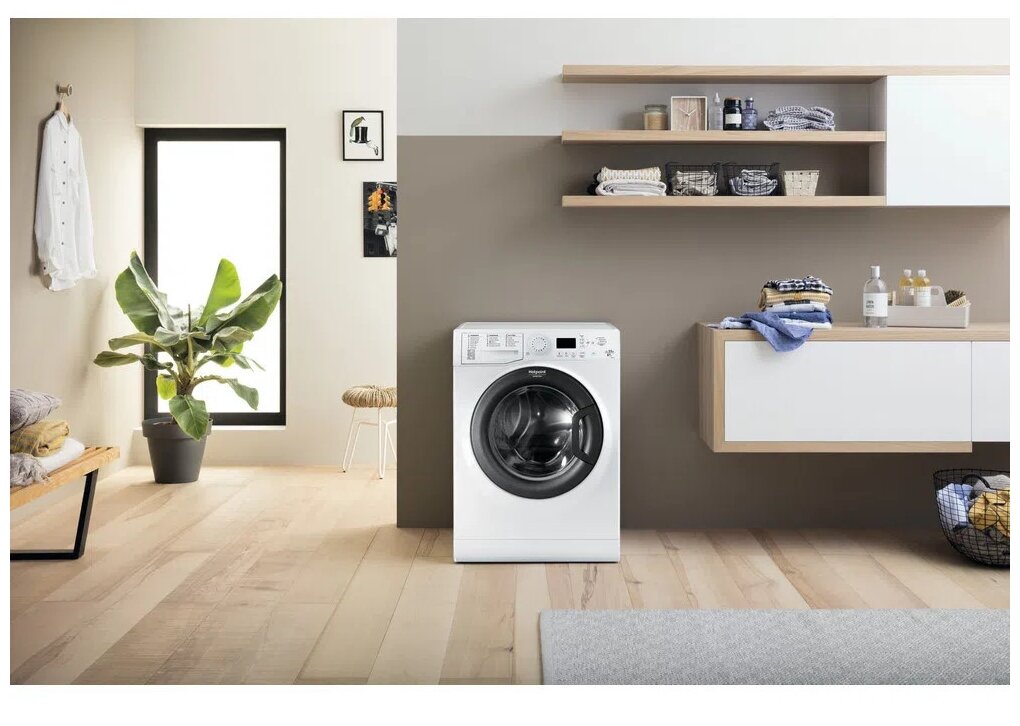 Стиральная машина Hotpoint-Ariston VMSG 521 ST B кл.:A+ фронт. макс.:5.5кг белый - фотография № 4