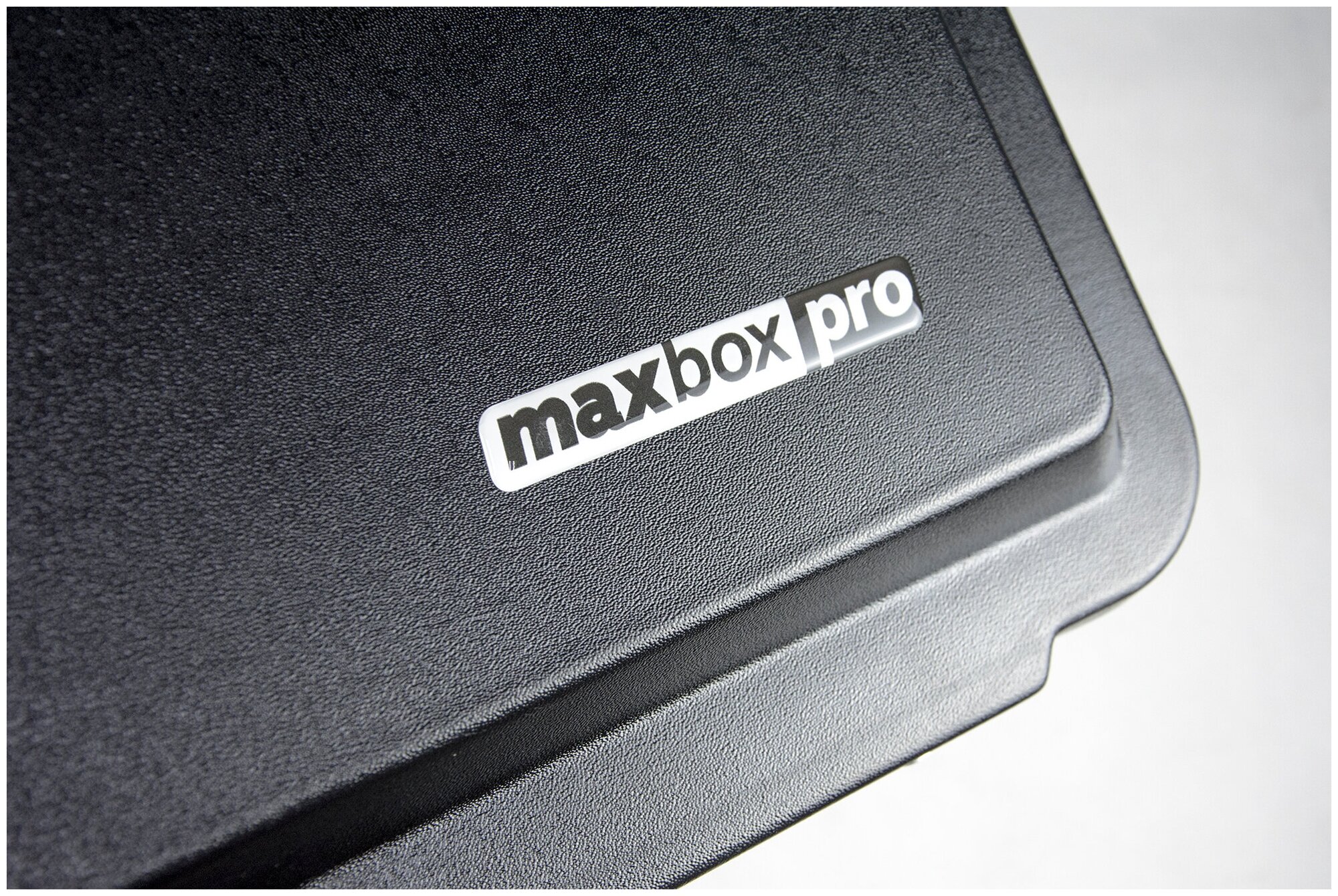 Ящик для грузовика MaxBox PRO 600 инструментальный (77 литров) - фотография № 4