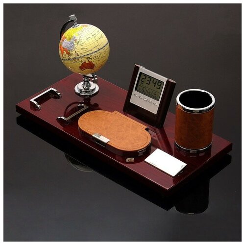 фото Набор настольный 6в1 (глобус, часы, скрепочница, карандащница, блок д/бумаги, лого), mikimarket