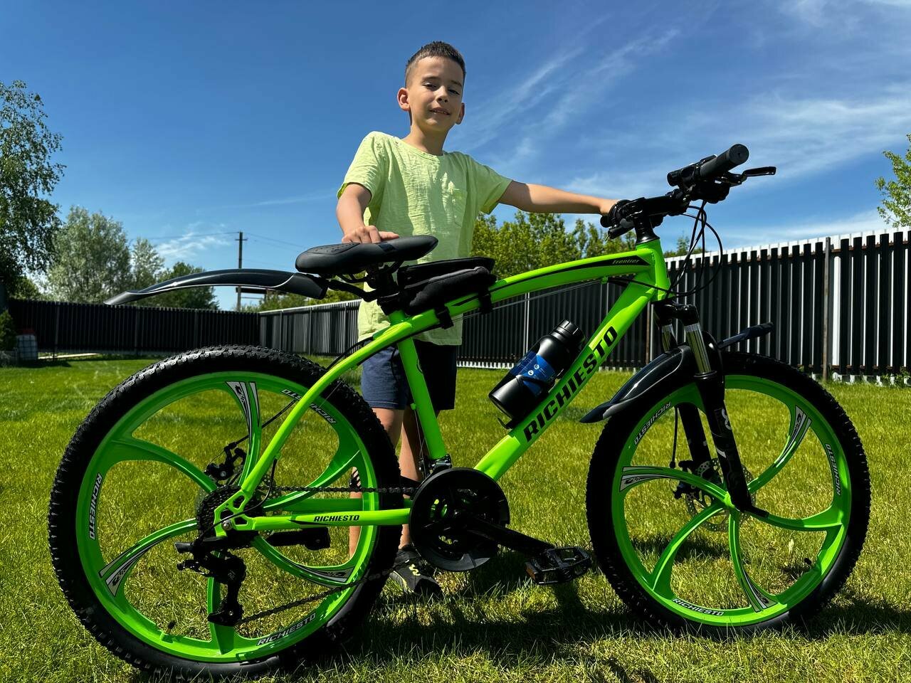 фото Велосипед Richiesto 24 колёса модель 2023 Взрослый Детский Подростковый Спортивный На литых дисках, неоновый