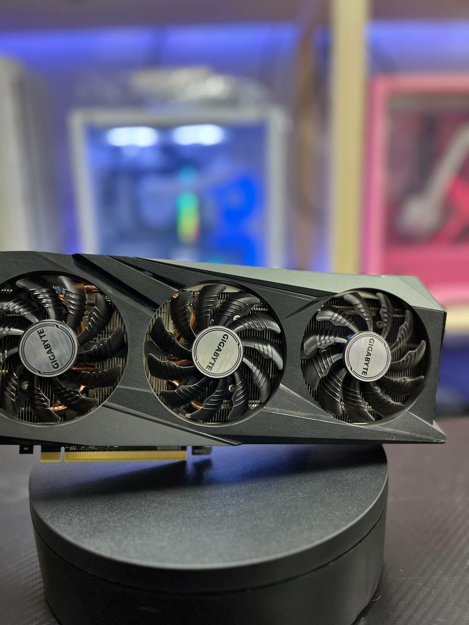 GIGABYTE GeForce RTX 3060 Ti GAMING OC PRO 8G (rev. 3.0) — купить в ...