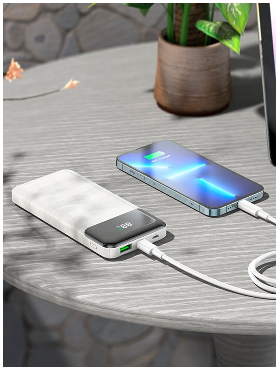 Powerbank (повербанк) 10000 mAh, с LED-дисплеем, HOCO J102, внешний аккумулятор для телефона, с разъемами USB, microUSB, USB Type-C, белый — фото 1