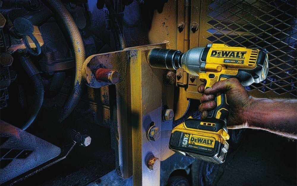 Гайковерт аккумуляторный Dewalt - фото №12