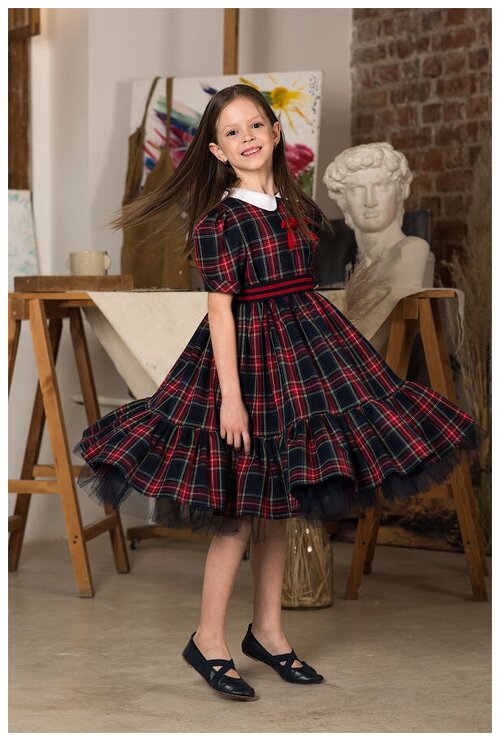 Школьное платье Leya.me, размер 152, красный