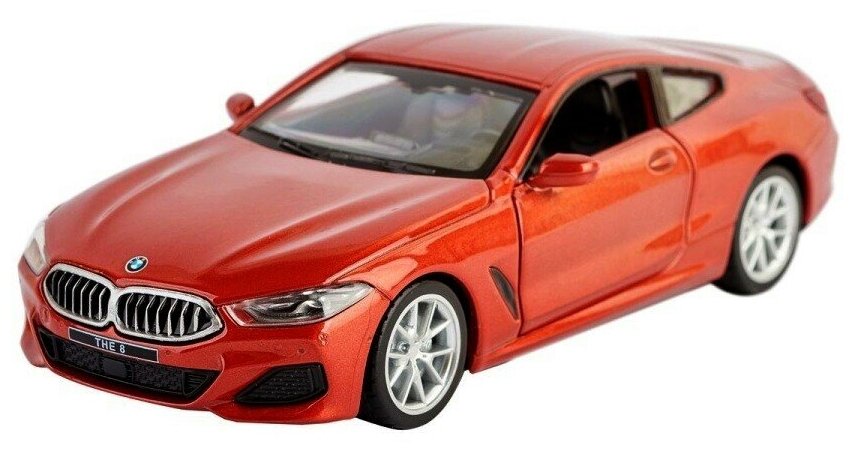 Модель машины - BMW M850i Coupe 1:35 (14,5см)световые и звуковые эффекты.
