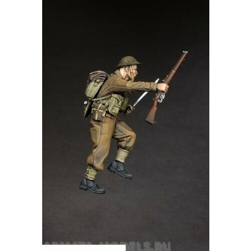 35142SOGA British infantryman for Universal Carrier.