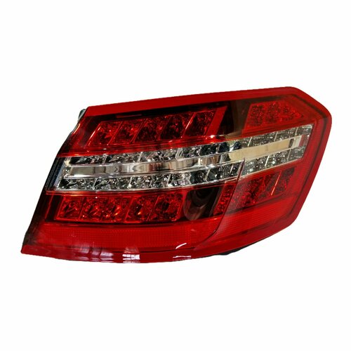 Фонарь задний Mercedes W212 дорест правый 12350₽