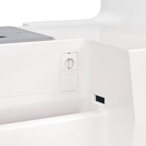 Швейная машина Janome DC3900, компьютеризованная, горизонтальный челнок, 50 операций — фото 1