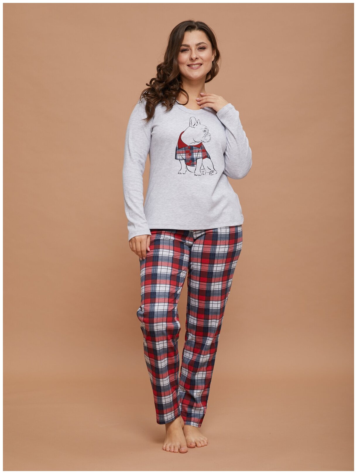 Женская домашняя пижама Алтекс со штанами в клеточку, размер 60 - фотография № 2