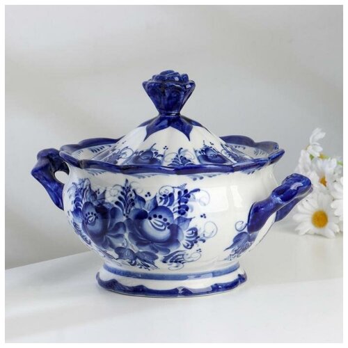 Конфетница с крышкой, авт. Дунашова 22х18х17см, 1 сорт,гжель