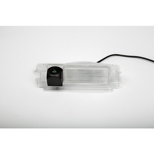 Камера заднего вида для Renault Logan и Sandero Рено Логан и Сандеро 2008 - 2021 NaviFly CVBSAHD 1080P широкоугольная 170 градусов FishEye эффект рыбий глаз 1990₽