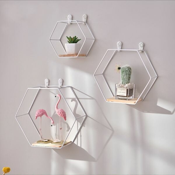 фото Полка интерьерная Сота Настенная полка с крючками 3 шт черный