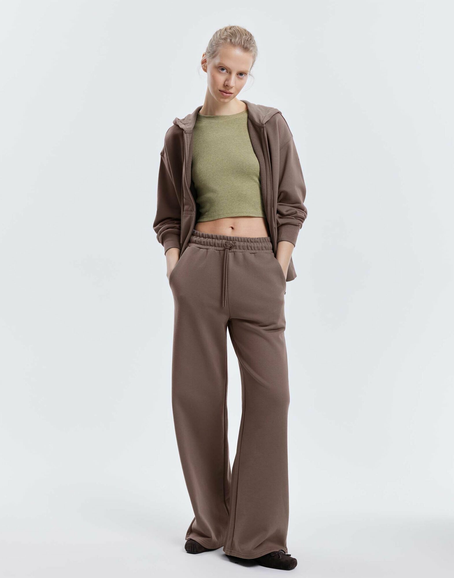 Брюки спортивные Gloria Jeans, размер XL/170 (52-54), коричневый