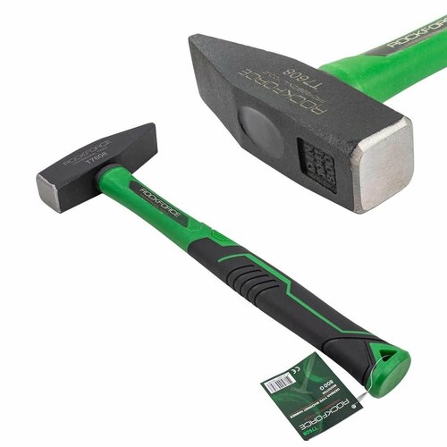 Молоток слесарный 800г RockForce RF-T7608 935₽