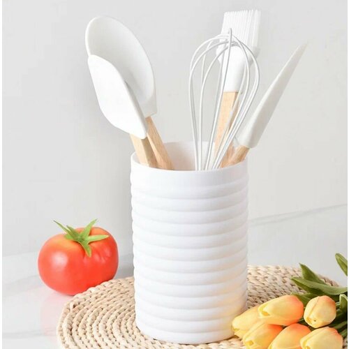 Набор кухонных принадлежностей из силикона с подставкой для готовки 6 предметов белый