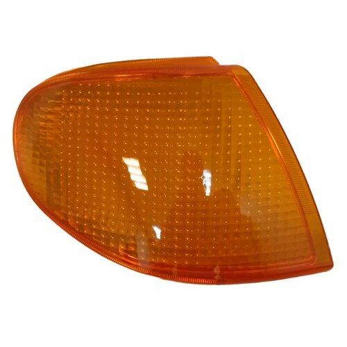 Стекло указателя поворота 2115 правое желтое аналог Bosch Формула света 285₽