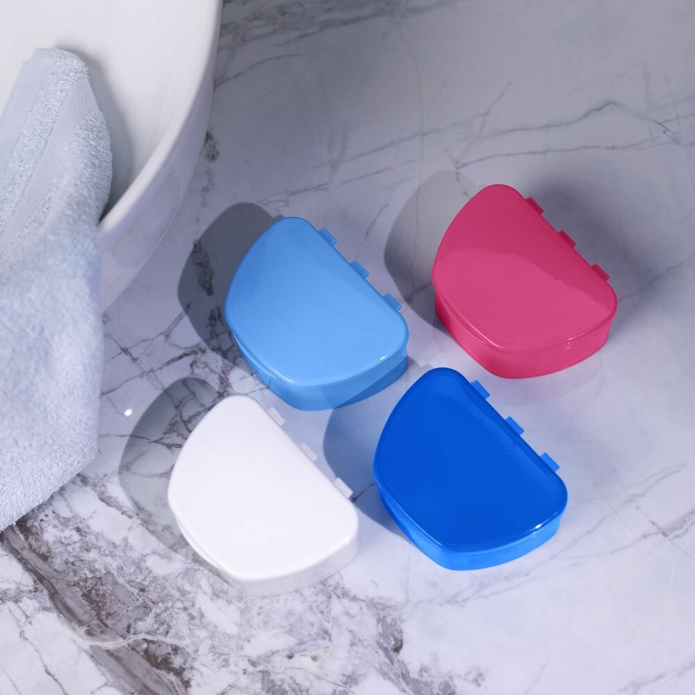 Картинки Контейнер Revyline Denture Box 04 для хранения зубных конструкций