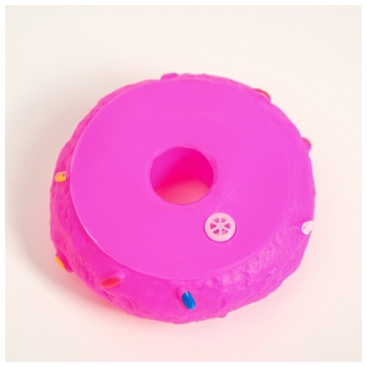Игрушка пищащая "Пончик" для собак, 8,5 см, розовая 7159731