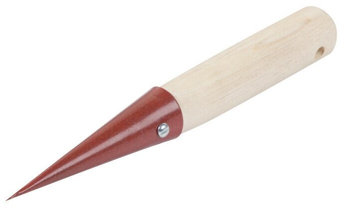Лункообразователь с деревянной ручкой, 25 см. Инструмент предназначен для быстрого оформления глубоких узких лунок на даче, огороде, теплице.