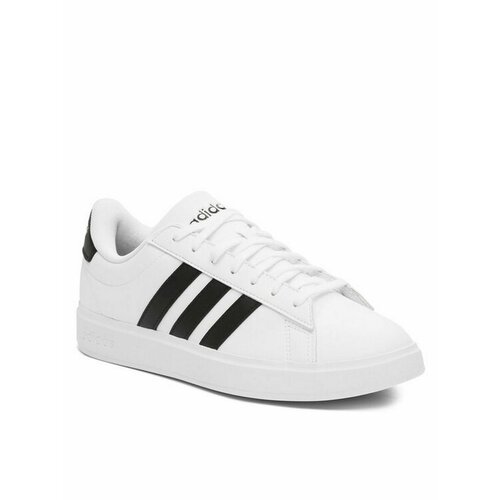 Кроссовки adidas, размер EU 45 1/3, белый