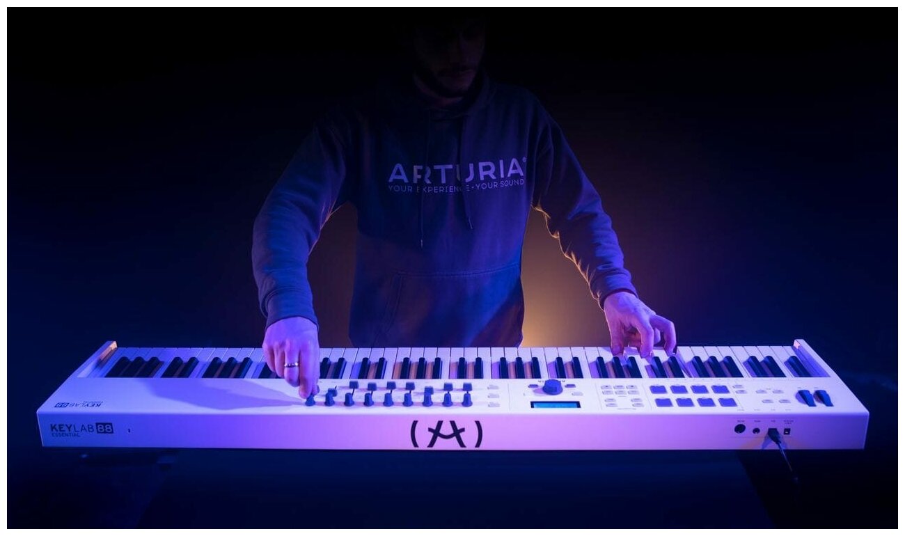 MIDI-клавиатура Arturia Keylab Essential 88 - фото №3