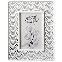 Рамка для фото рассчитана на 1 фотографию размером 10*15 см. Фоторамка выполнена из легкого, но прочного  ...