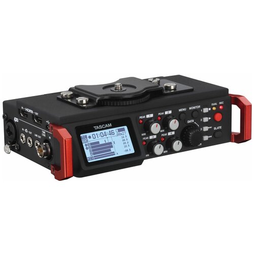 Tascam DR-701D + AK-DR70C Set стерео рекордер для камеры портативный рекордер tascam dr 05x черный