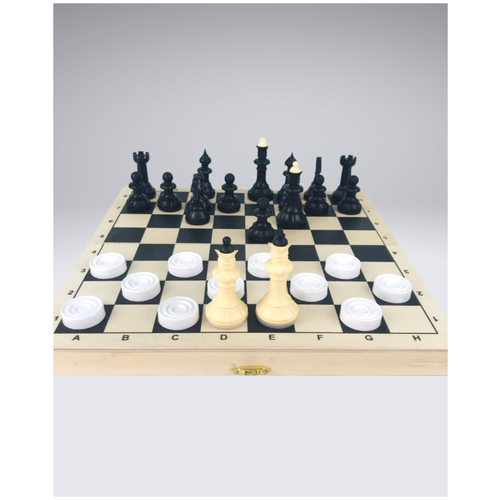 фото Шахматы деревянные 2 в 1 шашки шахматы (доска - 29х29см., фигуры - пластик) / шахматы для детей и взрослых / настольные игры для детей от 5 лет филин