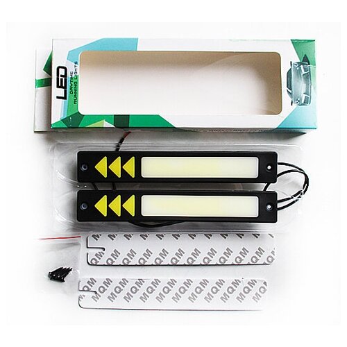 Дневные ходовые огни COB 12v 3,5w белый диод корпус резина c повторителем поворота 210*6*35мм GL4028