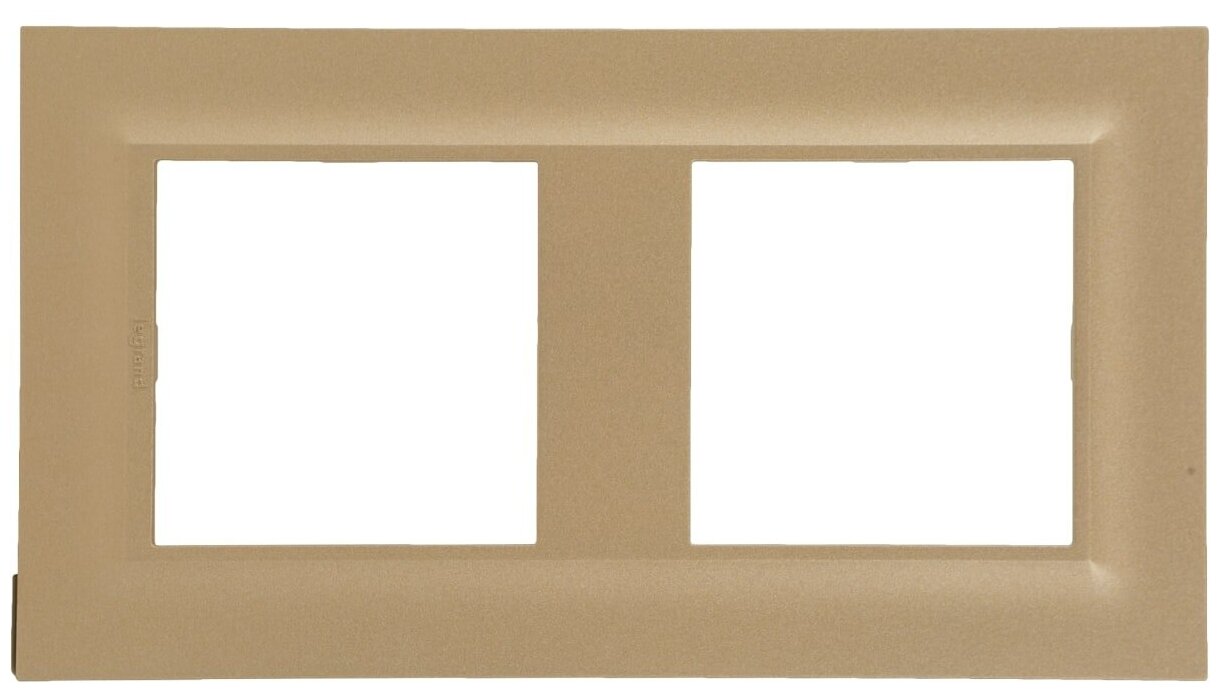 Рамка для розеток и выключателей Legrand Structura 2 поста, цвет золото - фотография № 1