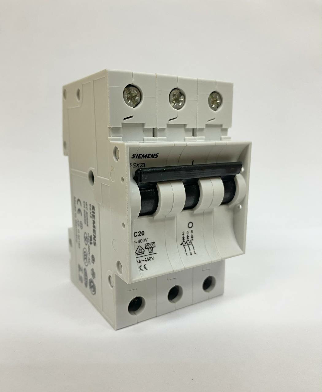 фото SIEMENS Автоматический выключатель 3-п 5sx23C20