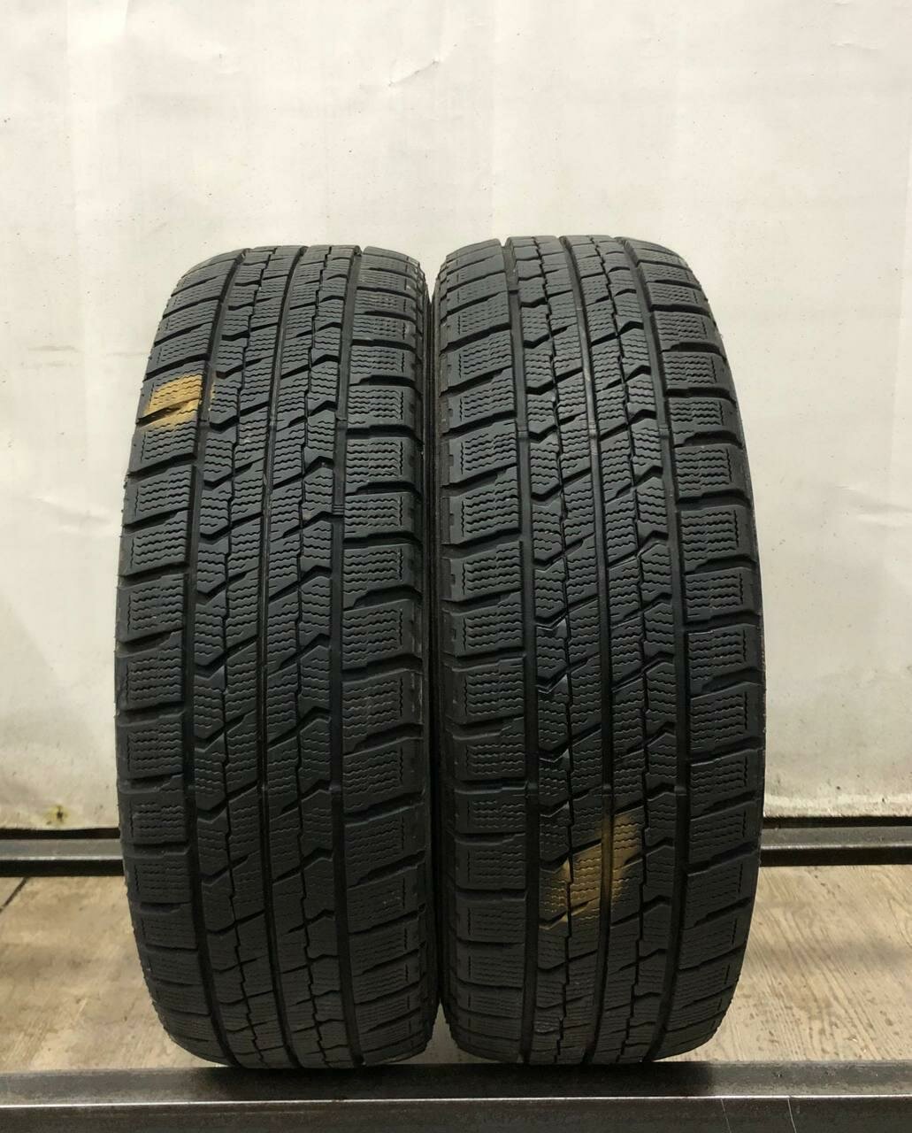 Goodyear Ice Navi ZEA 2 195/65 R15 БУ Шины Зимние