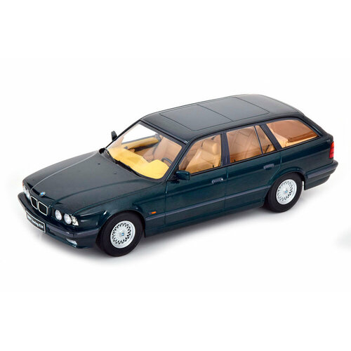 BMW 5ER serie E34 touring 1996 dark green-metallic