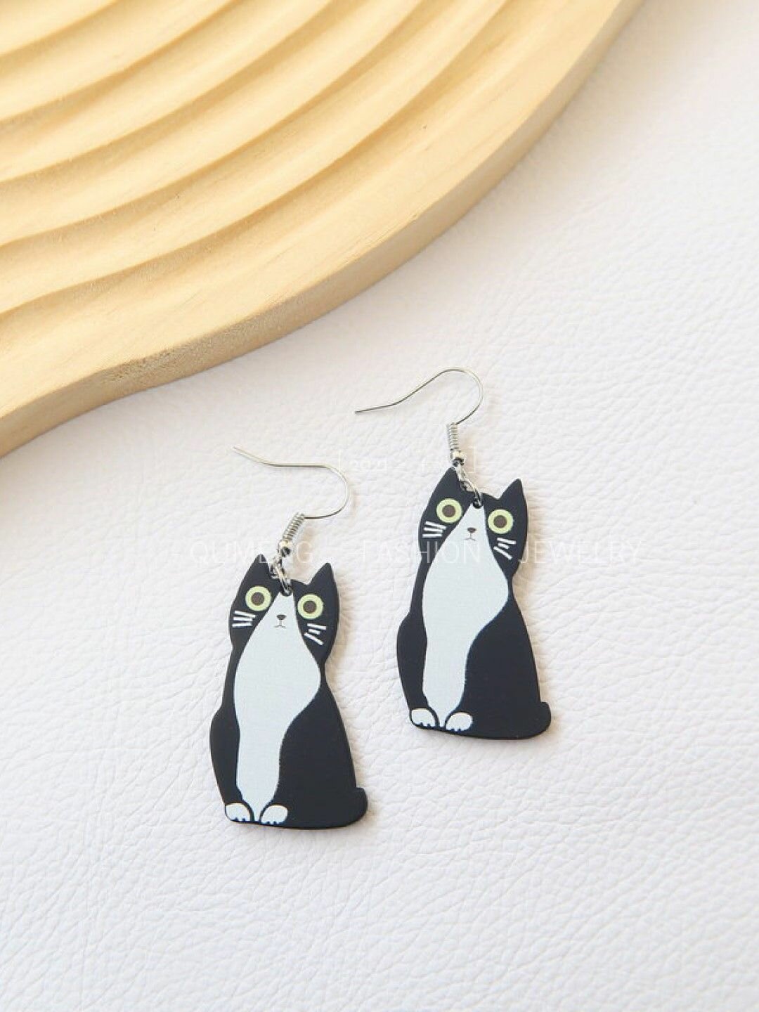 Серьги Bag & You, акрил, размер 61 мм, черный, белый — фото 1