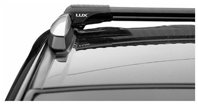 Багажник на крышу LUX Хантер черные крыловидные дуги L55-B на Порше Кайен 2010-2017 арт: LH144B