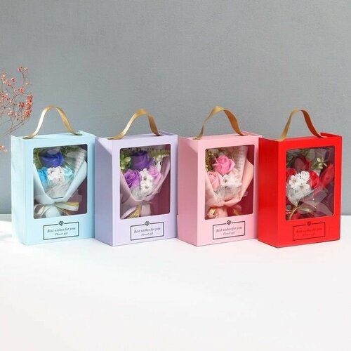 Букет из мыльных лепестков Розы и цветы яблони в коробке с ручкой 84х178х248 см микс 4120₽