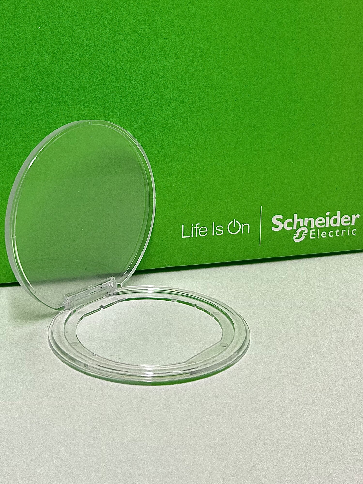 Крышка Schneider Electric 