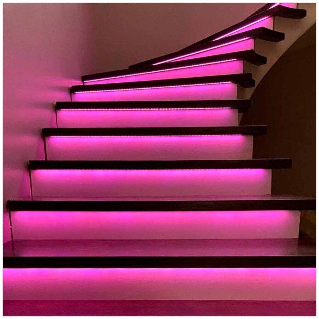 Готовая система умной подсветки лестницы Uzens с накладными датчиками движения (под покраску) и светодиодной лентой, 20 метров, RGB, 16 млн. цветов
