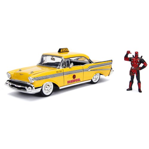 Набор Hollywood Rides Машинка с Фигуркой 2.75 1:241957 Chevy Bel Air-Hard Top W/Deadpool Figure 30290 набор hollywood rides машинка с фигуркой 2 75 1 24 2008 dodge viper srt10 w venom figure marvel 31750