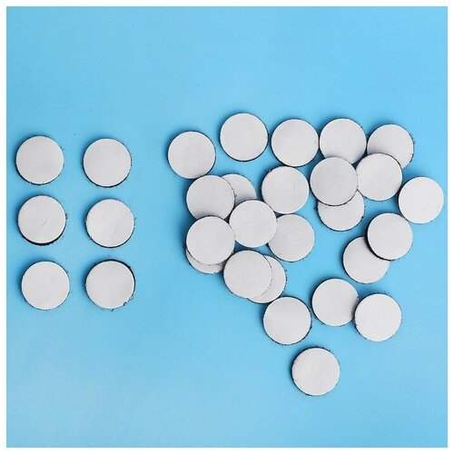 Липучка на клеевой основе Круг набор 30 шт размер 1 шт 2 см цвет чёрный В упаковке 1 210₽