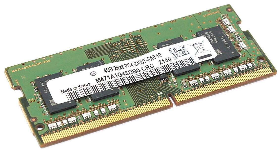 Модуль памяти Samsung SODIMM DDR4 4ГБ 2400 MHz 260PIN PC4-19200