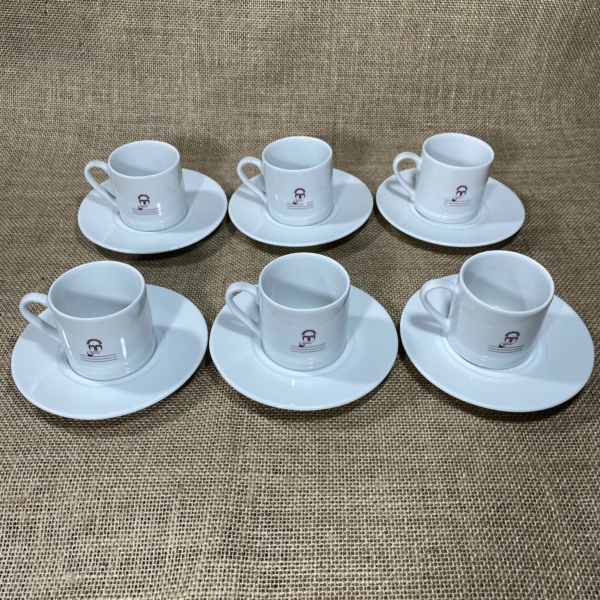 фото Набор кофейных чашек c блюдцами на 6 персон + 2 подноса Mehmet Efendi