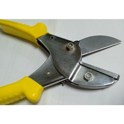 Секатор с наковальней, с острозаточенными лезвиями для обрезки сырых веток до 20 мм