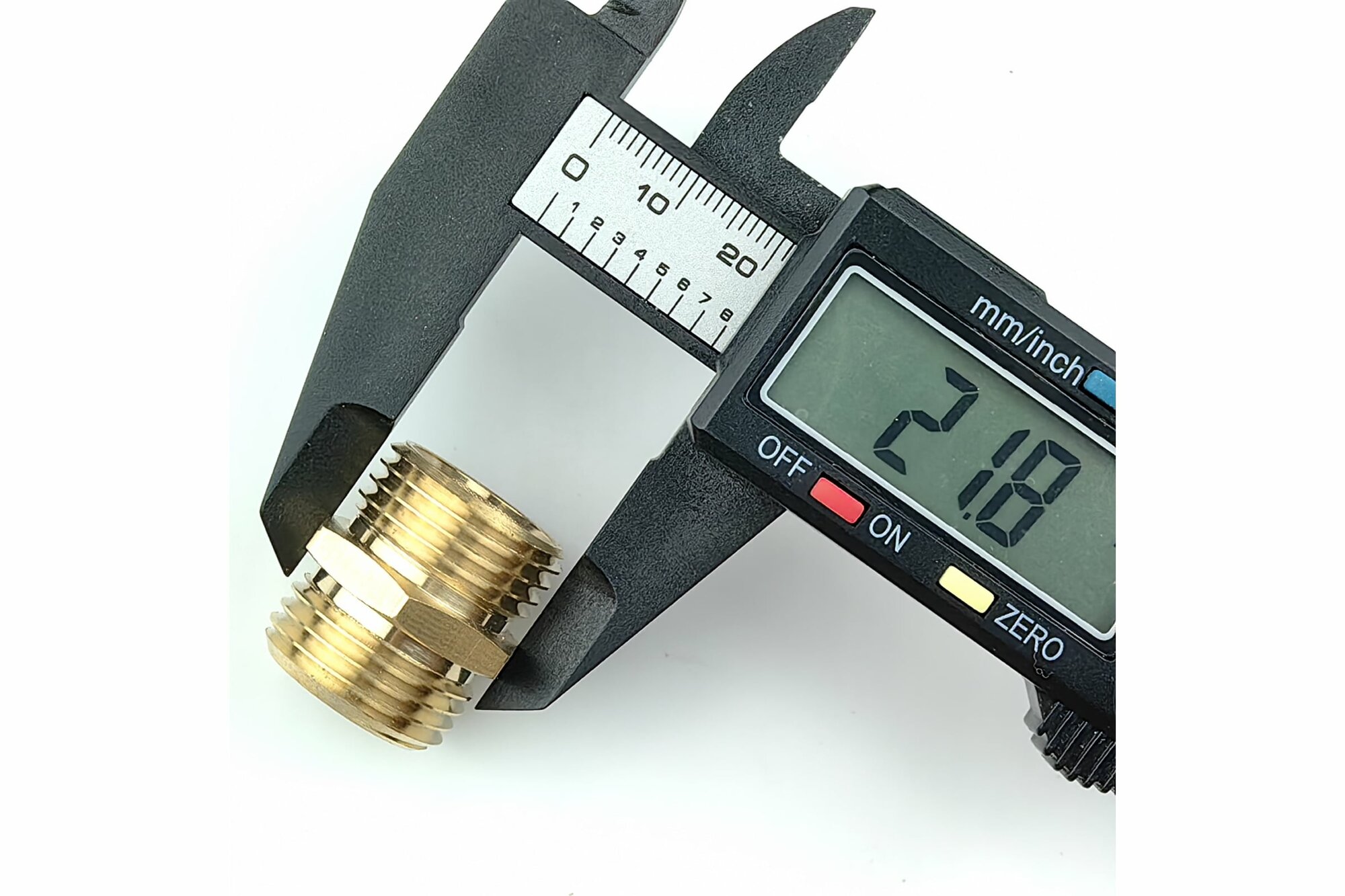 фото Фитинг резьба ниппель BOUTTE 2111365