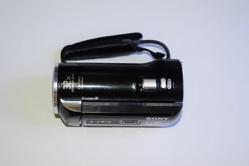 SONY Видеокамера Sony HDR-PJ220E, черный Ресейл