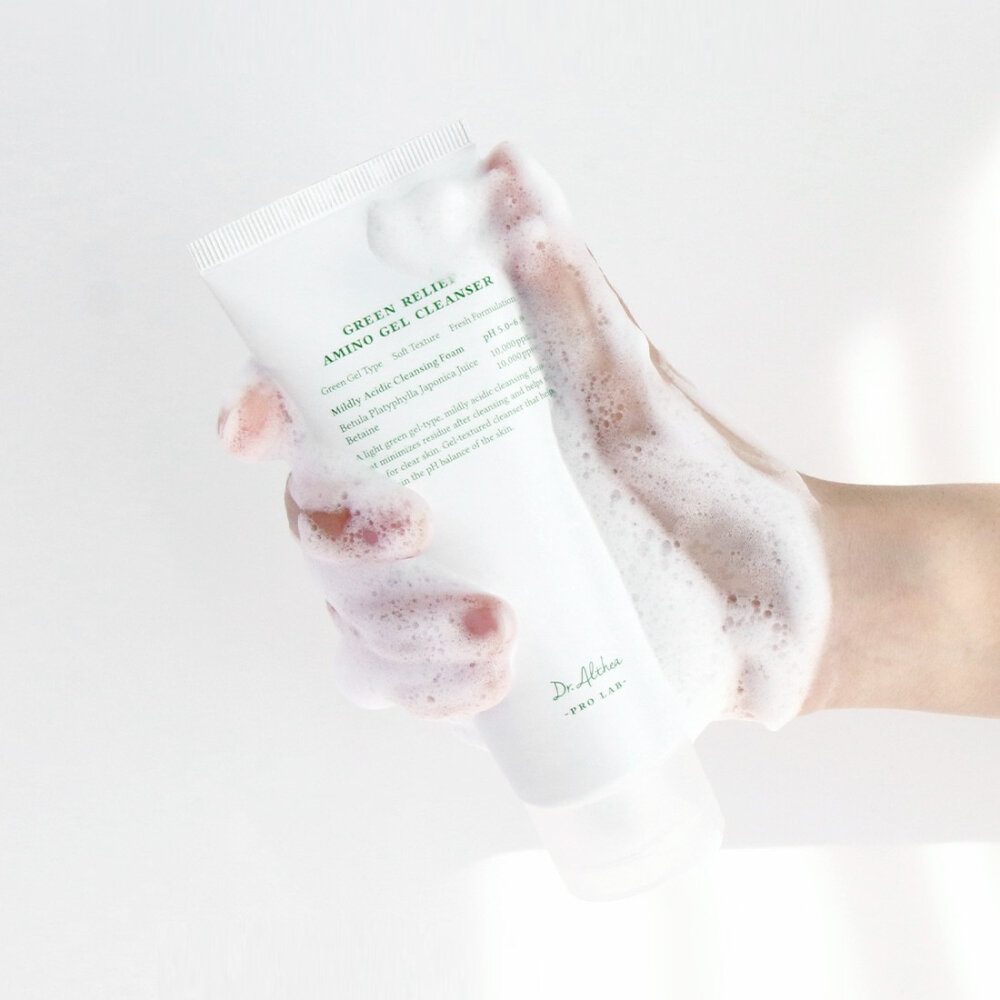 Гипоаллергенная гель-пенка Dr.Althea Green Relief Amino Cleanser для чувствительной кожи, 100мл